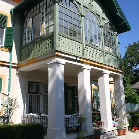 فيلة Csokonai Luxury بالاتونفوريد